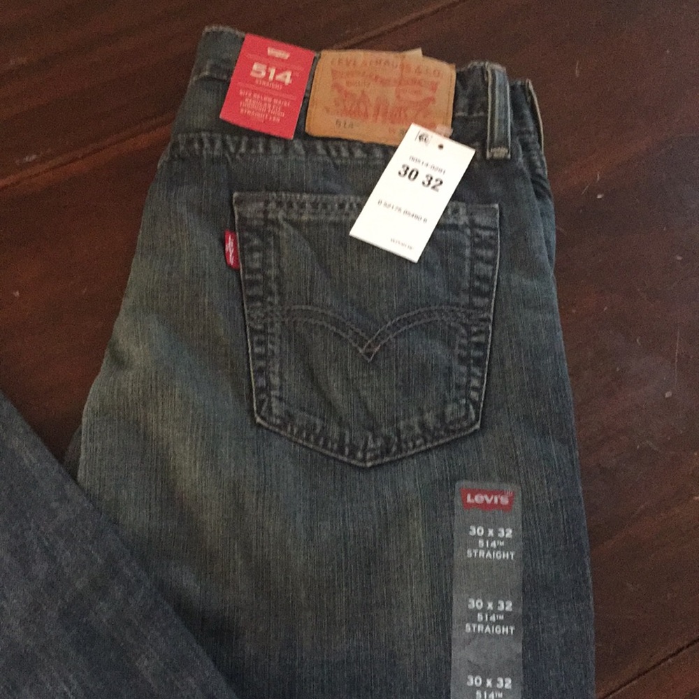 NWT Levi’s 514 Straight Leg 30x32